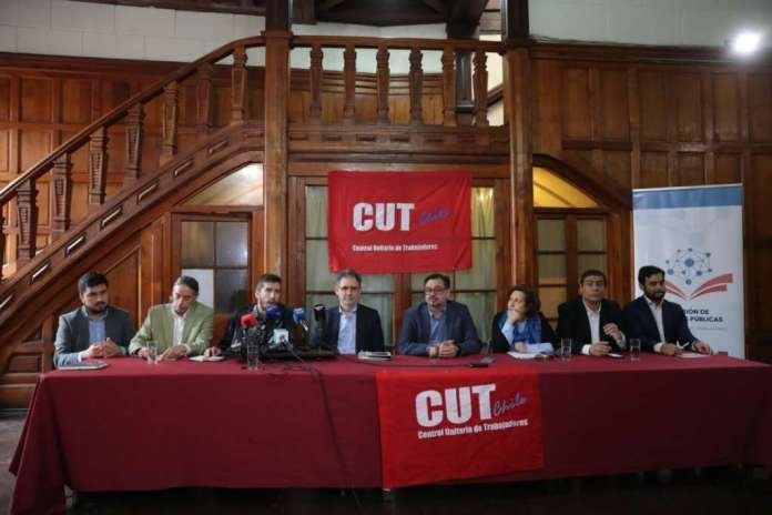 cronica-digital-centros-de-estudio-de-la-oposicion-formulan-propuesta-alternativa-a-agenda-social-de-pinera