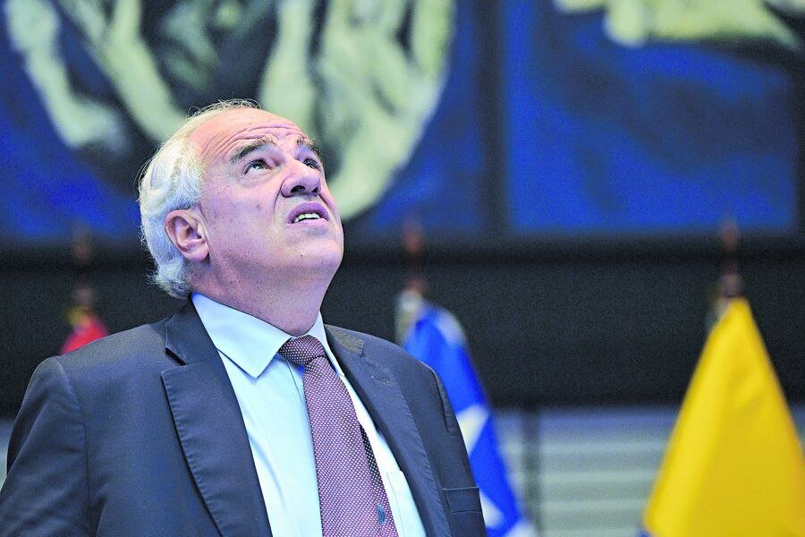 la-tercera-ernesto-samper-expresidente-de-colombia-la-constitucion-se-tiene-que-hacer-a-la-medida-de-las-necesidades-de-chile