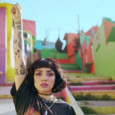 mon-laferte-plata-ta-ta-guyanaa-yalitza-aparicio-1